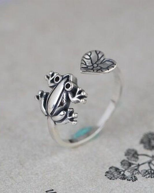 Lotus Leaf Frog Ring