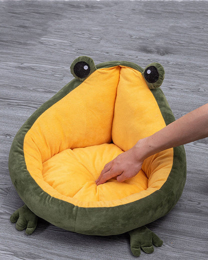 Frog Plush Pet Bed